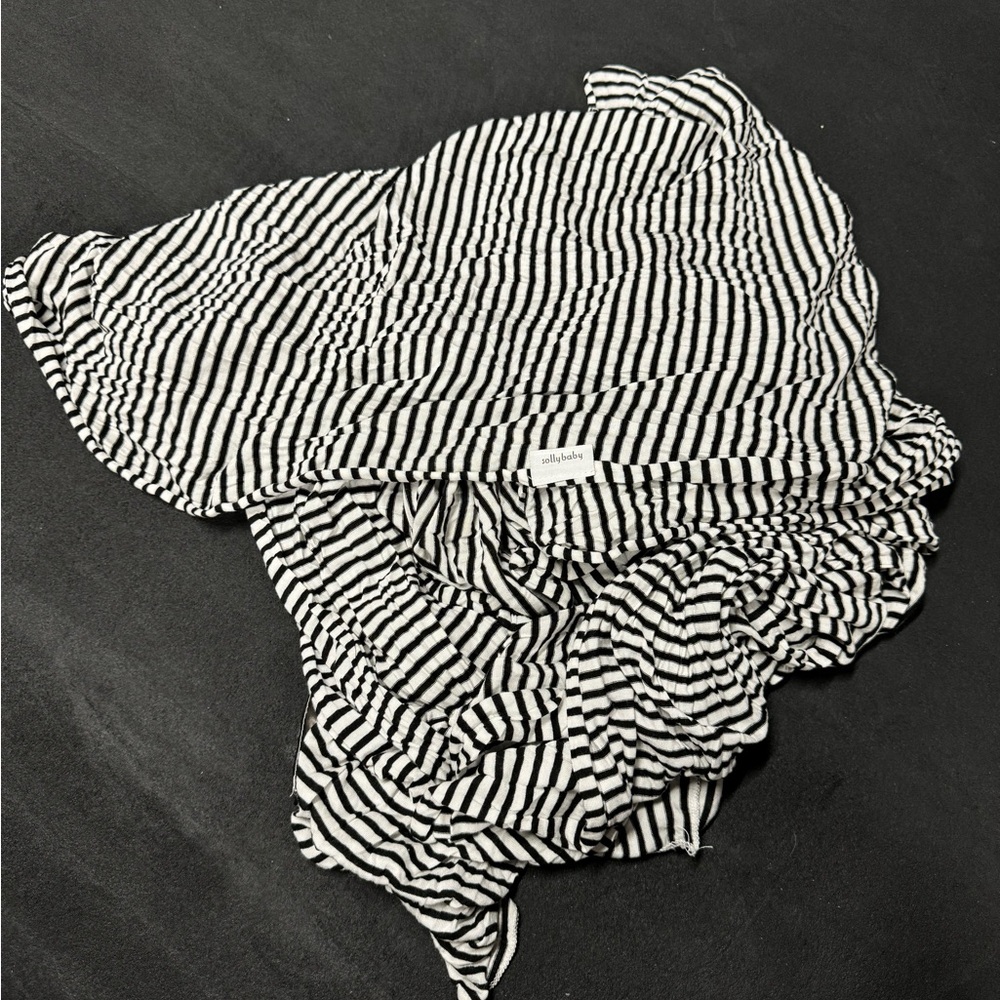 Solly Baby Black and White Stripe Wrap